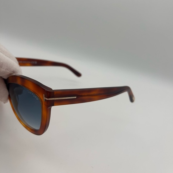 Tom Ford Alistair Sunglasses TF524 53W 56-16-140 Blonde Havana / Blue Shaded main image 8